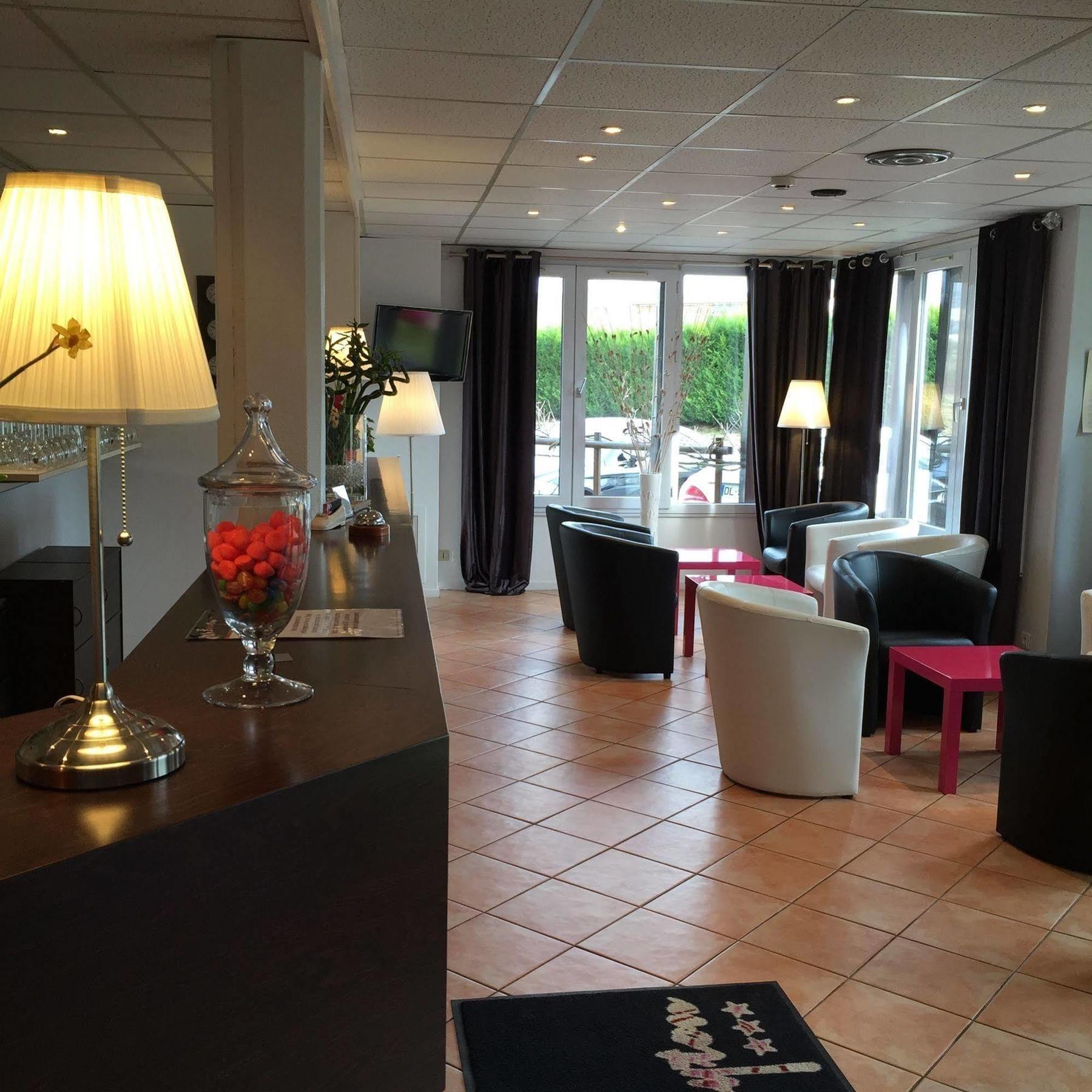 Hotel Restaurant Baryton Saint-Marcel  Esterno foto