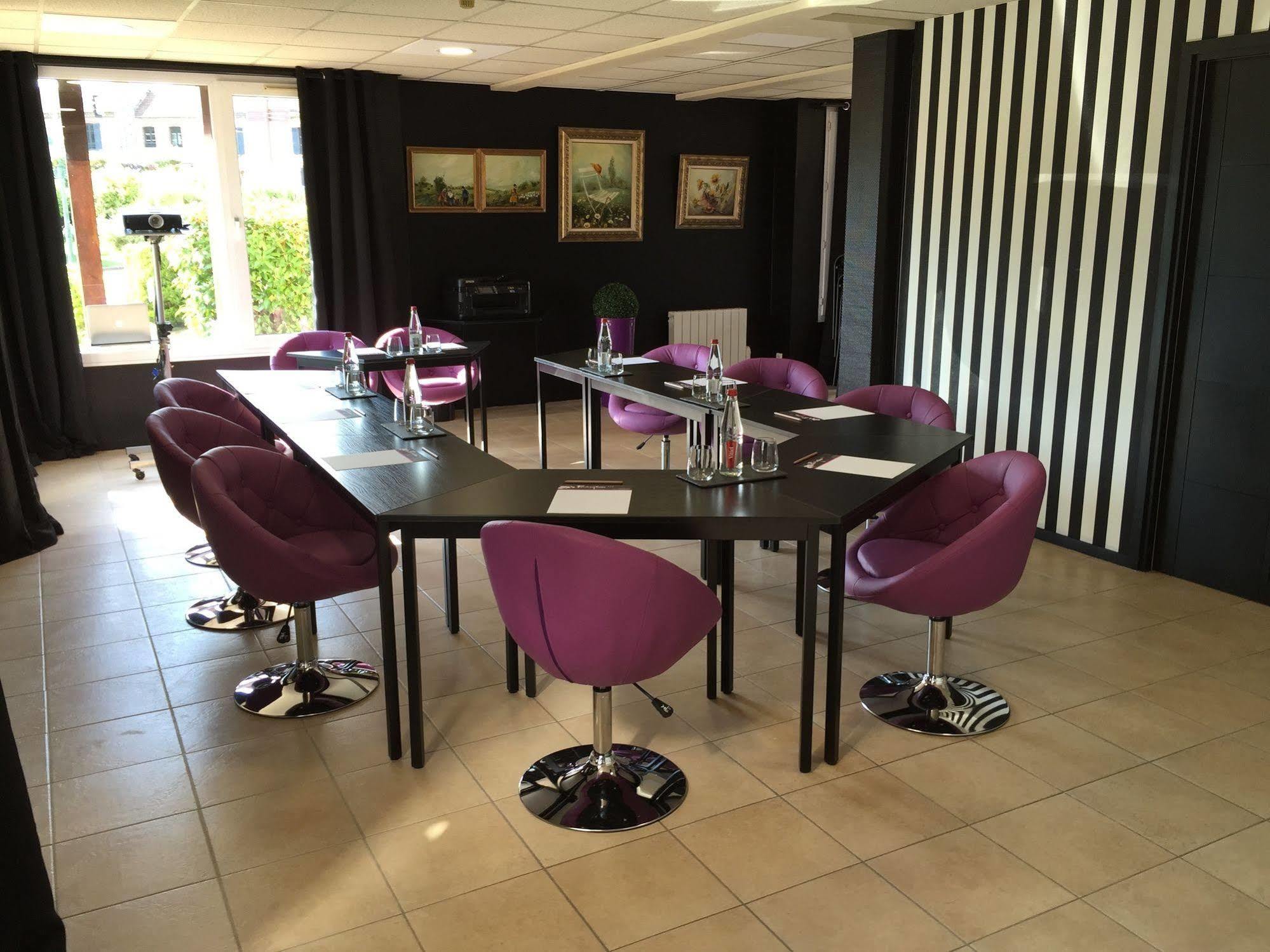 Hotel Restaurant Baryton Saint-Marcel  Esterno foto