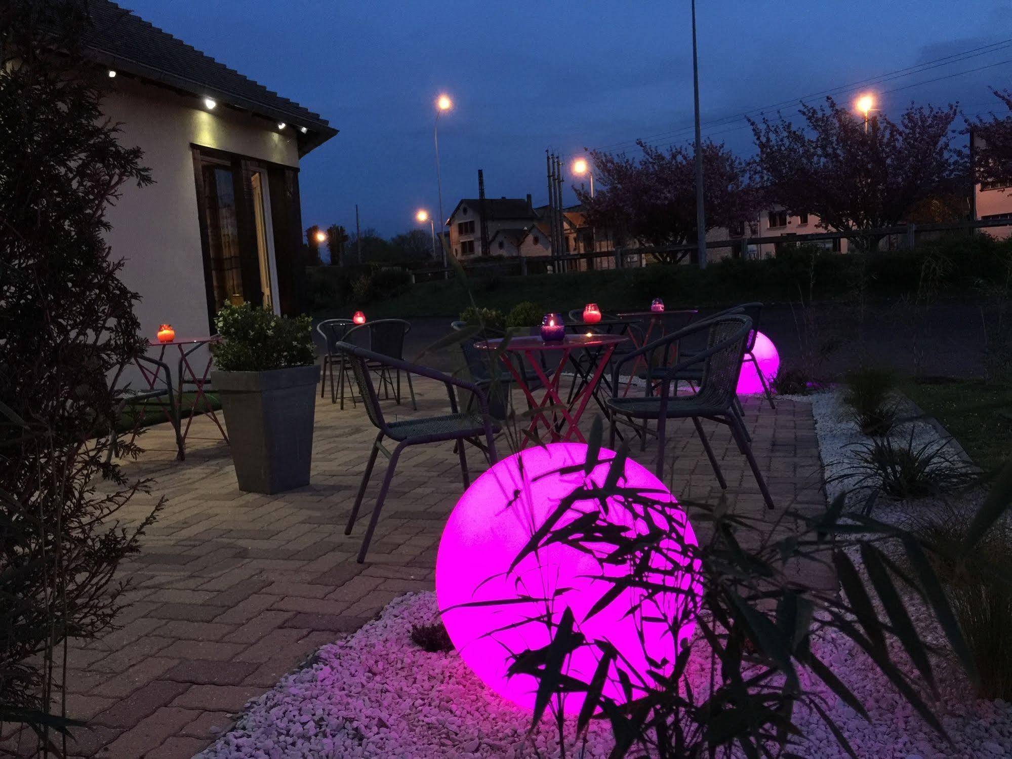 Hotel Restaurant Baryton Saint-Marcel  Esterno foto