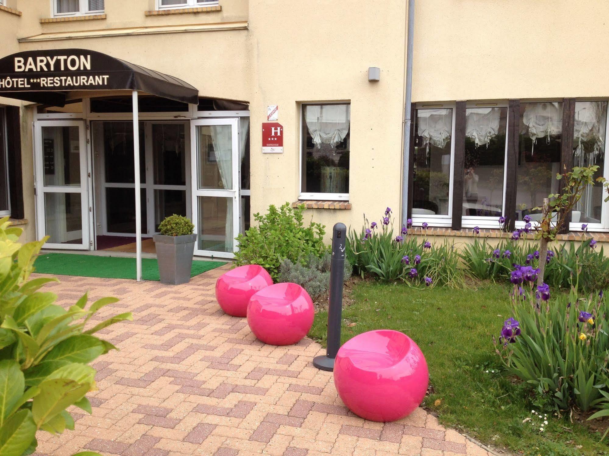 Hotel Restaurant Baryton Saint-Marcel  Esterno foto