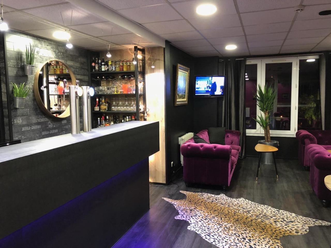 Hotel Restaurant Baryton Saint-Marcel  Esterno foto